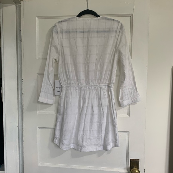 RVCA double dare dress - Picture 2 of 4